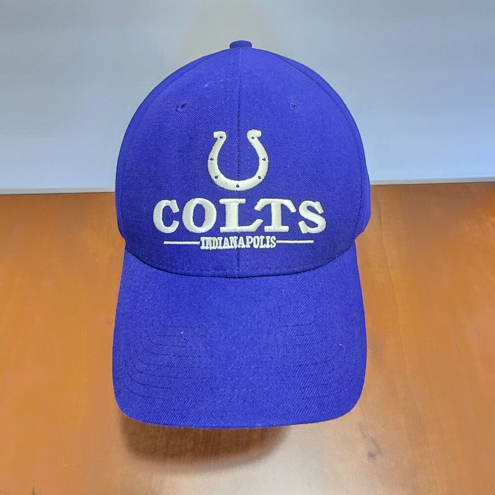 Twins Enterprise Vintage Indianapolis Colts Wool Acrylic Blend Snapback Hat OS